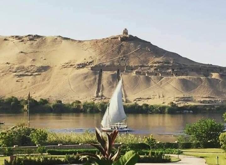Go Inn Backpackers Aswan Buitenkant foto