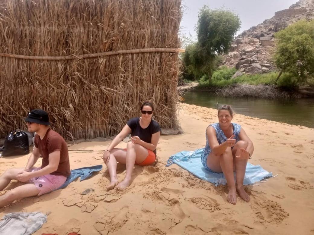 Go Inn Backpackers Aswan Buitenkant foto