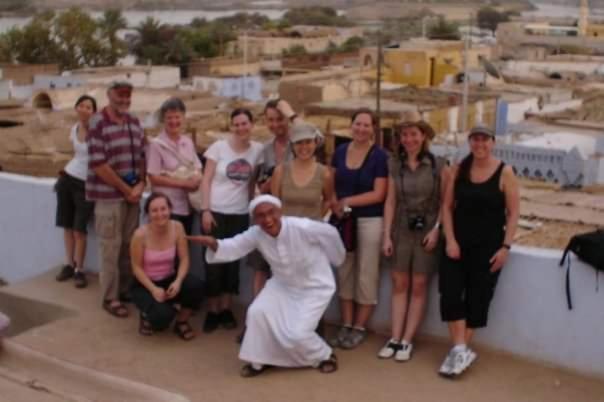 Go Inn Backpackers Aswan Buitenkant foto