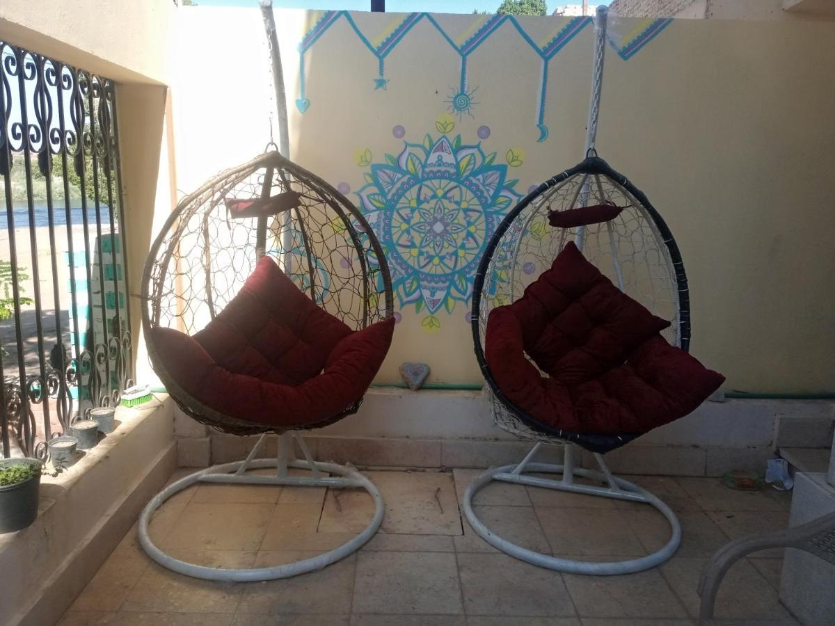Go Inn Backpackers Aswan Buitenkant foto