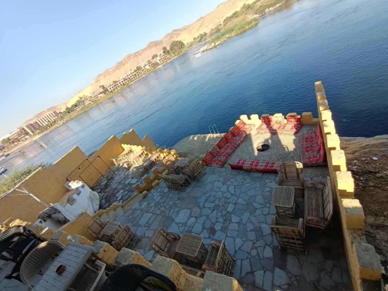 Go Inn Backpackers Aswan Buitenkant foto